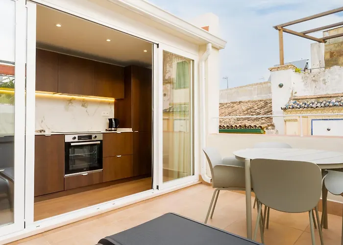 Brand New Penthouse -Private Roof Terrace- Alameda